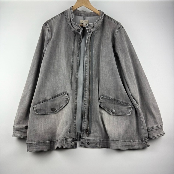 LOGO by Lori Goldstein Women’s Gray Denim Jacket – Size 14 - Picture 1 of 10